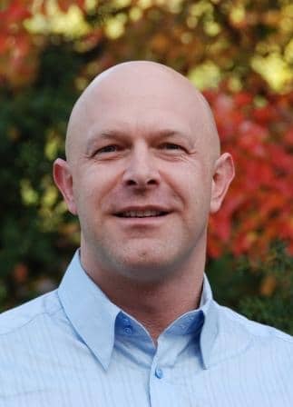 Mats Svensson är smörjmedelstekniker med lång erfarenhet i oljebranschen.