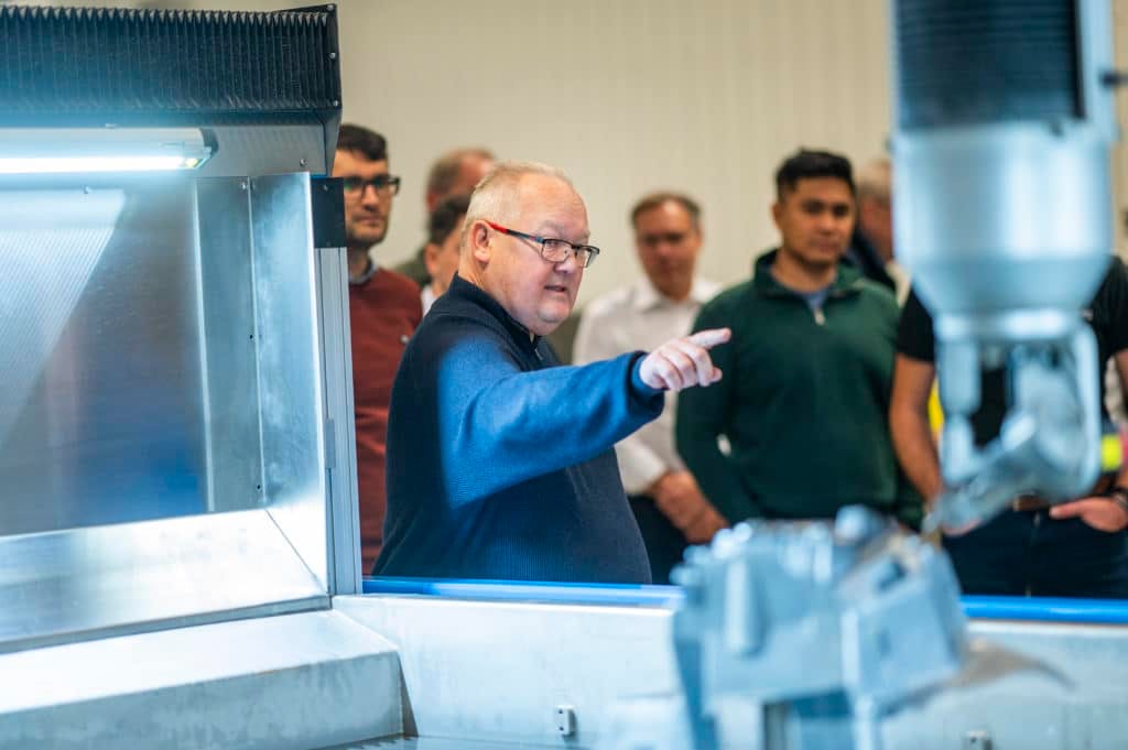 Tony Rydh är  medgrundare och CTO på Water Jet Sweden AB. Han har mer än 40 års erfarenhet av vattenskärning. Foto: Andreas Blomlöf
